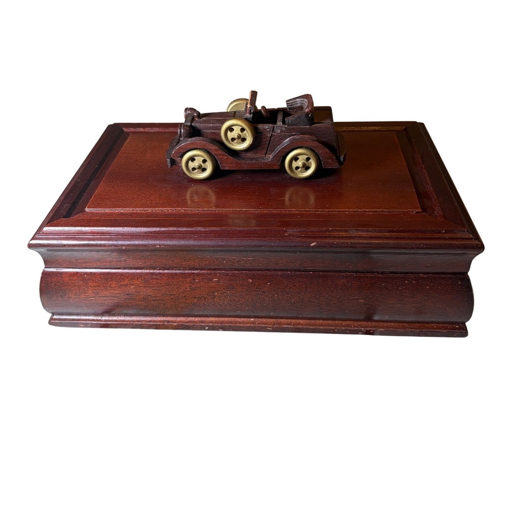 Vintage Wal-Mart Wooden Men's Valet Keepsake Box Car Figurine Lid Taiwan READ